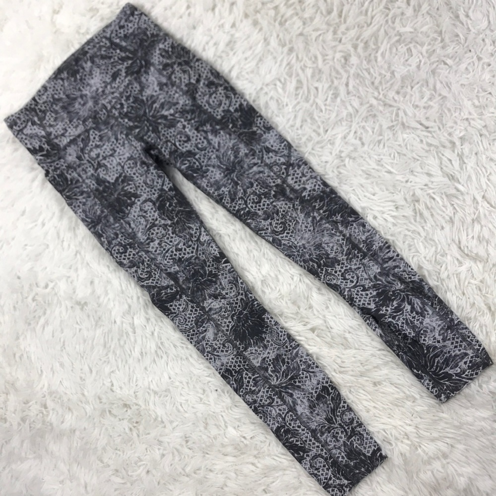 Lululemon Fast & Free 7/8 Tight II *Nulux 25" Serigraph Starlight Black Multi - Picture 2 of 7